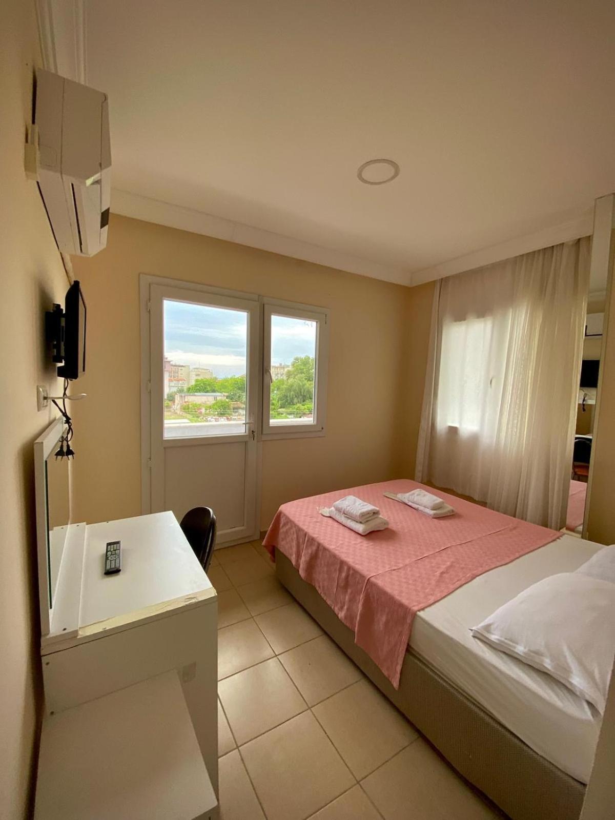 Mandarin Beach Hotel Gümüldür Kültér fotó